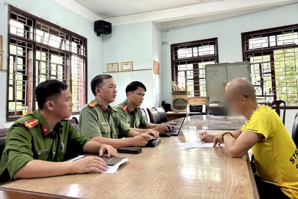 ‼ Đăng tin bịa đặt về mức đóng bảo hiểm, người đàn ông bị phạt 7,5 triệu đồng