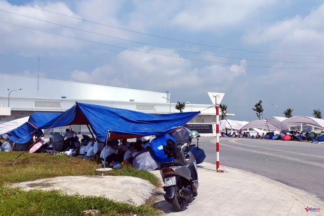 Bất ngờ lý do 1.238 công nhân công ty Chế xuất Nitori, chi nhánh Vĩnh Phúc ngừng việc tập thể