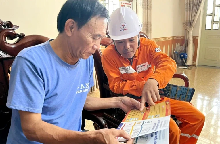 Phú Thọ lý giải hóa đơn tiền điện tăng cao trong tháng 8